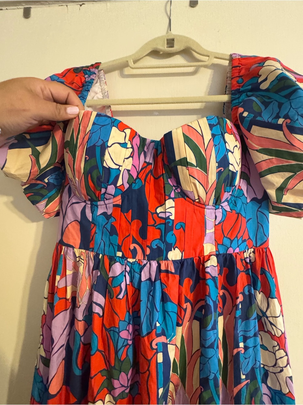 Tuckernuck Floral Puff Sleeve Midi Dress - Multi - Picture 6 of 6